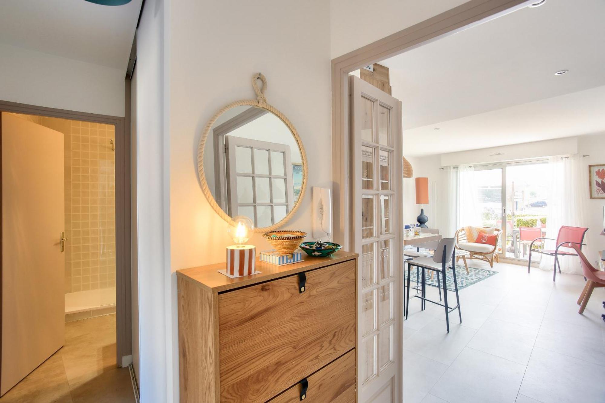 Apartment 25m De La Plage, Vue Mer, Pour 4