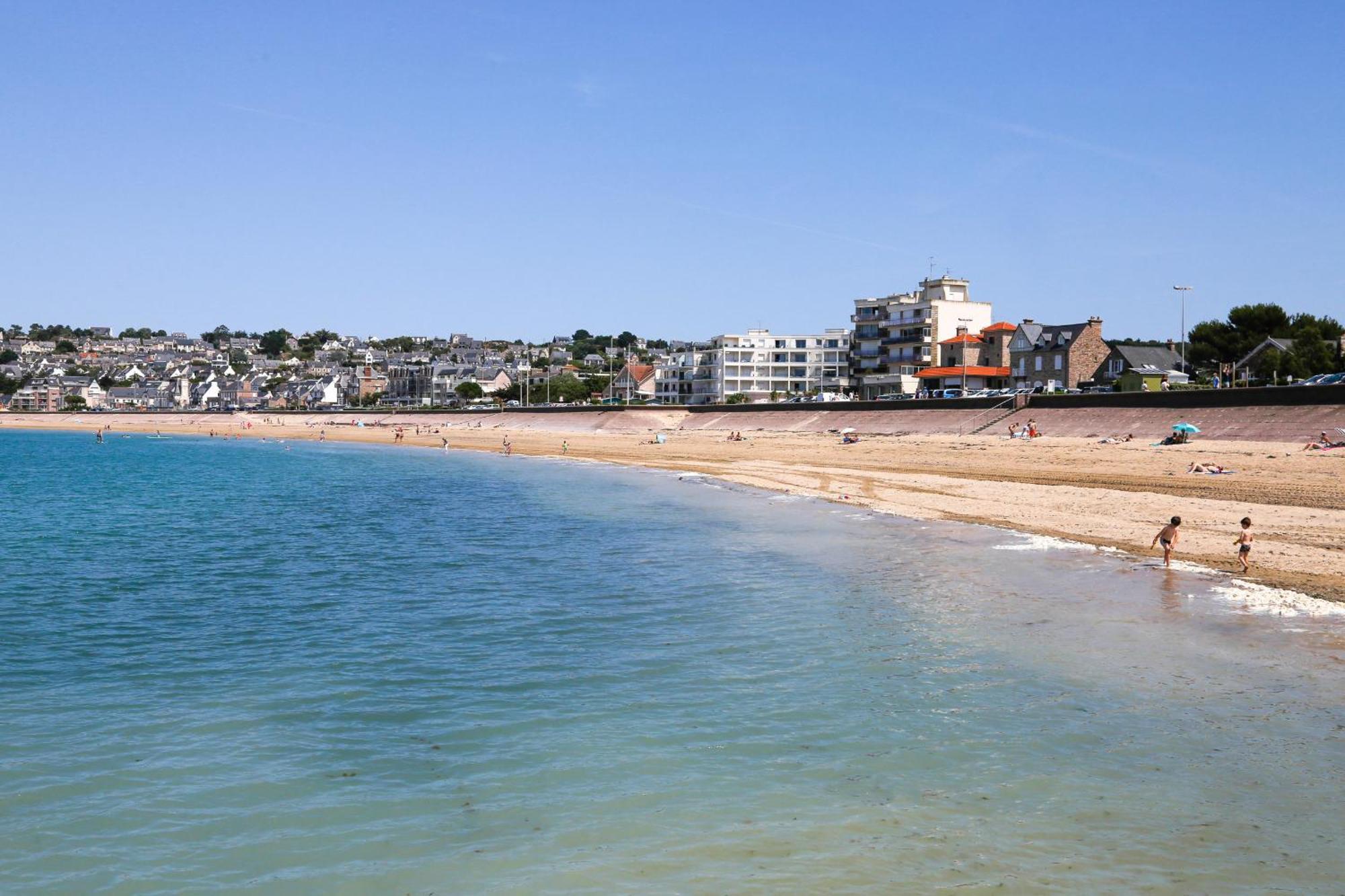 25m De La Plage, Vue Mer, Pour 4 Apartment *